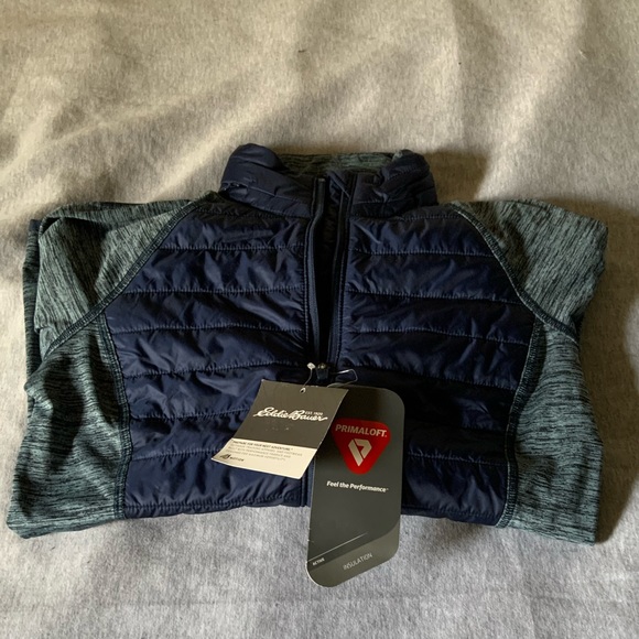 New with tags 🏷Dark blue Eddie Bauer light puffer Size: S - Picture 2 of 4